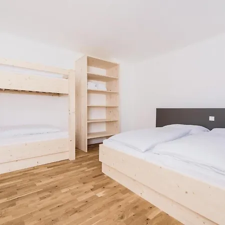 Eight-bedroom Holiday In * Eisenerz