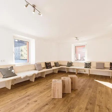 Eight-bedroom Holiday In